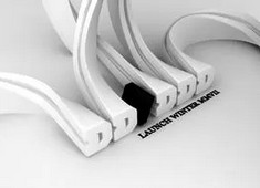 埃克塞特城球员力求贯彻教练战术，迅速适应