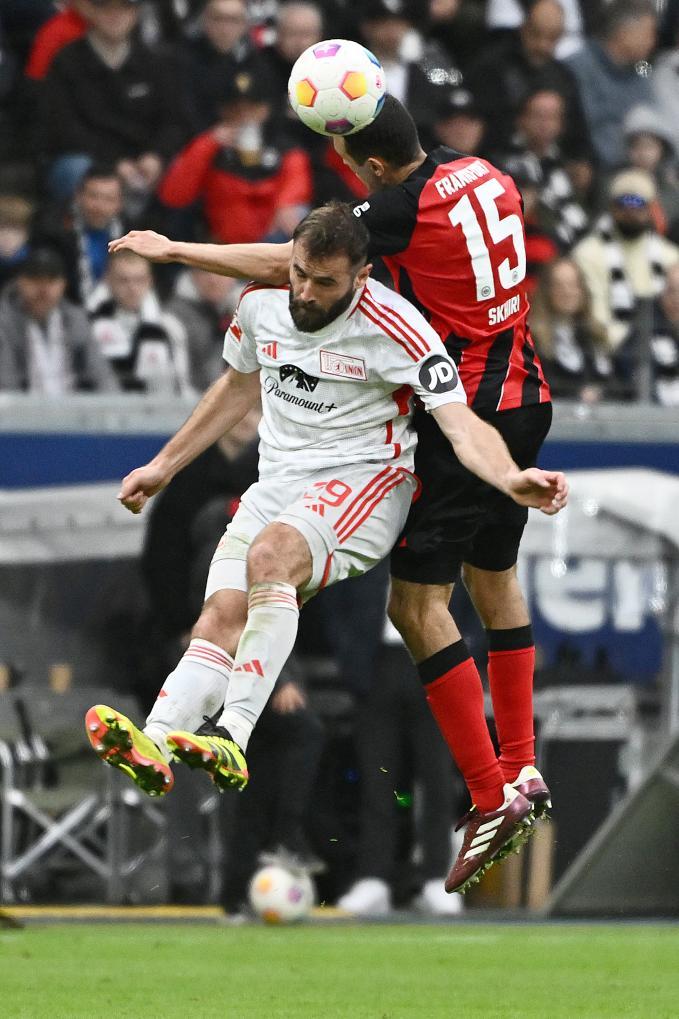 半岛体育平台官网-关于柏林联合战平对手，硬战平局的信息