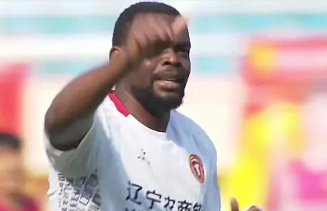 半岛官方体育登录入口-关于戈米斯连场破门，助亚特兰大继续领跑的信息